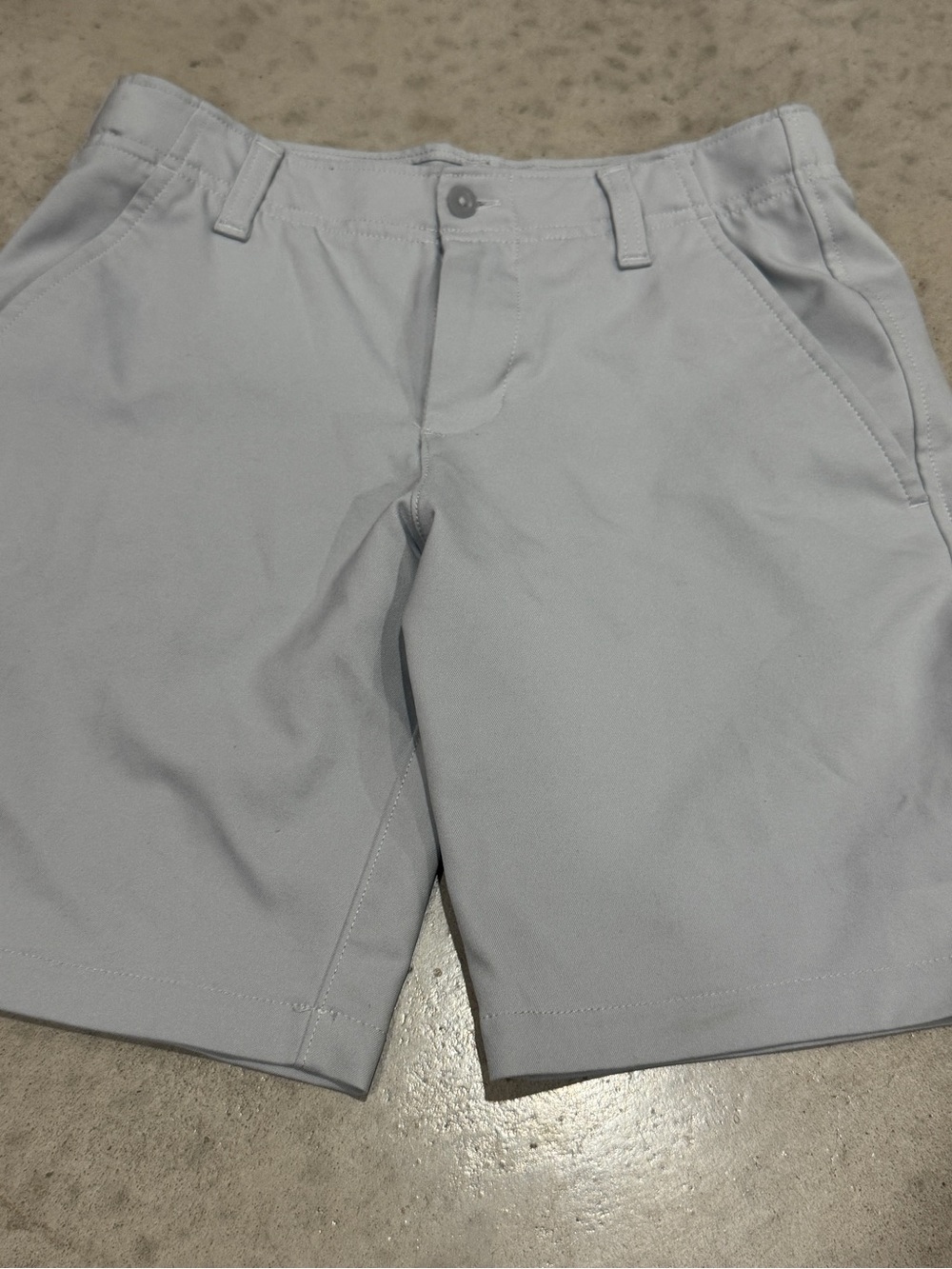 Light Gray Casual Shorts - Classic Everyday Style